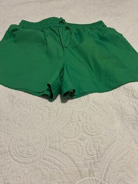 Boden Bright Green Elastic-Waist Tie Shorts